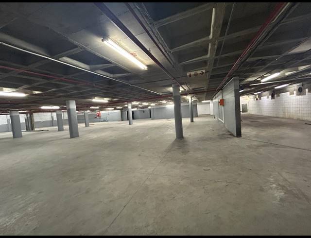 2,019M² RETAIL TO LET IN FORESHORE